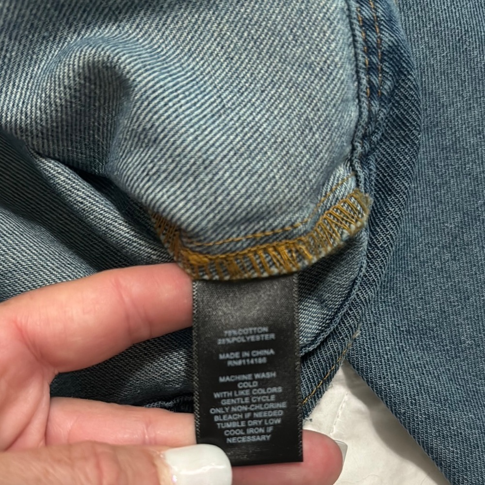 FRYE Studded Denim Jacket Blue Western Trucker Medium NWT - Picture 6 of 10